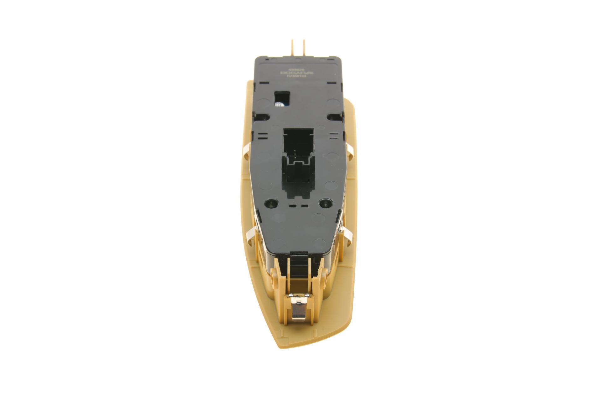 Кнопка стеклоподъемника BOGAP L BMW 5 E60 03-10 M57/N43/N47/N52/N53/N62/S65 блок B7358124