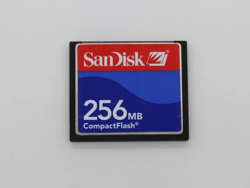 Картка пам'яті SanDisk Compact Flash 256 Mb (18393618)