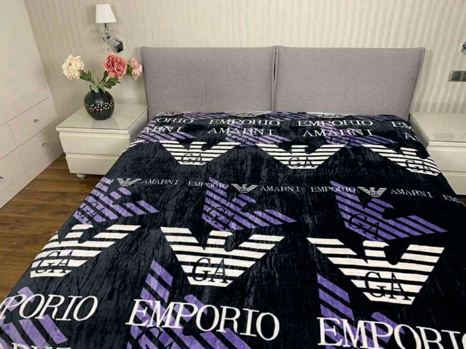 Покрывало евро с брендовым логотипом (32482)