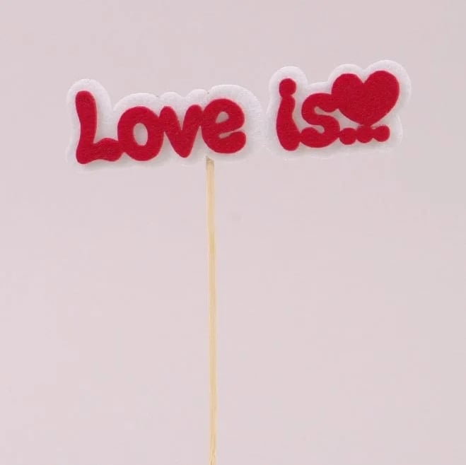 Топпер из фетра Flora 10 шт. "Love is..." (10429)