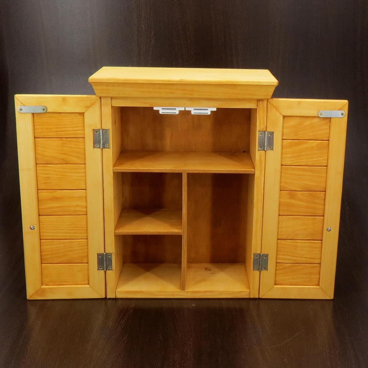 Шкафчик настенный для медикаментов из дерева Корвизар Карри (АПТ-001203)