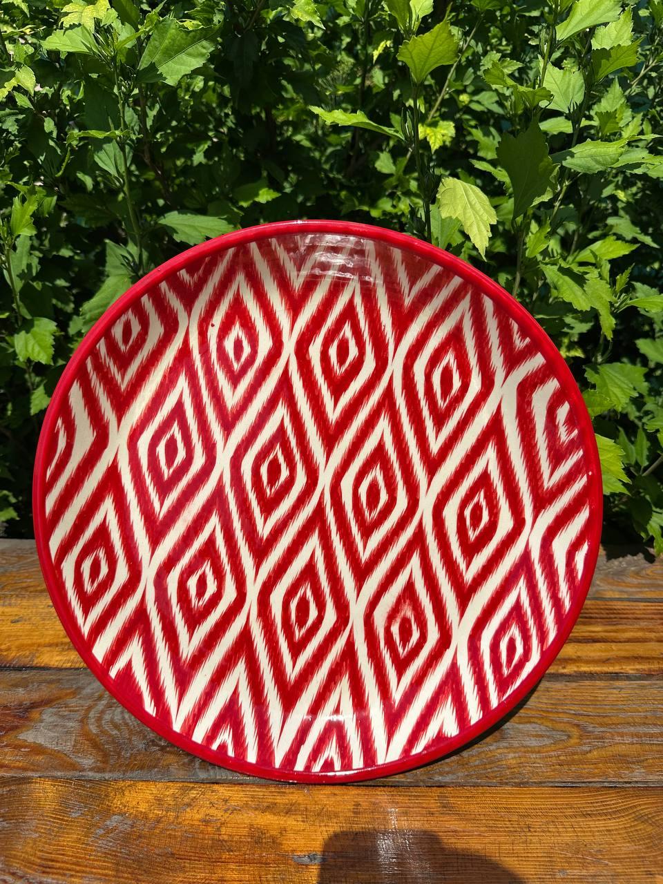 Ляган большая керамическая тарелка ручной работы Красный Атлас диаметр 38 см