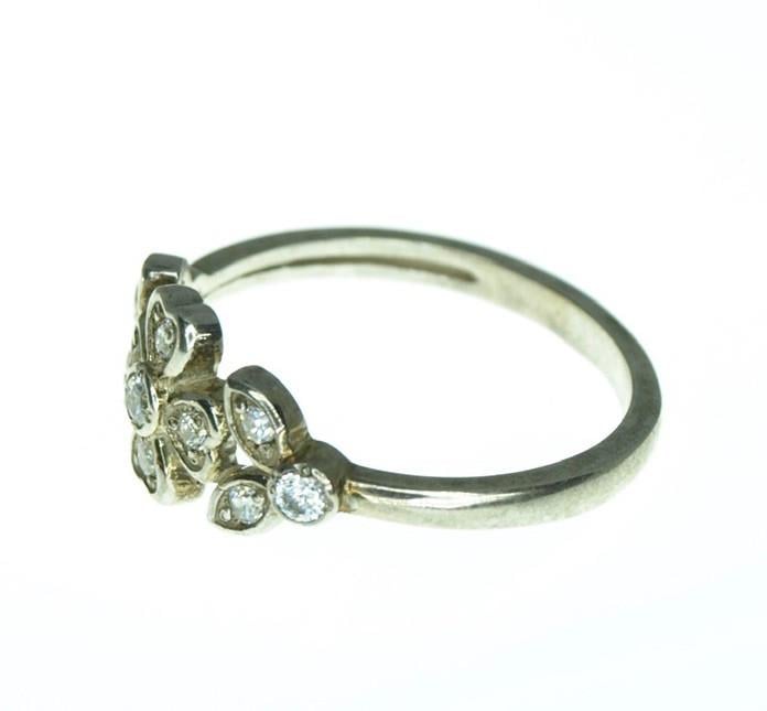 Кольцо из серебра с фианитом р. 17,5 (21 01750142) - фото 2 Кольцо из серебра с фианитом р. 17,5 (21 01750142) - фото 2