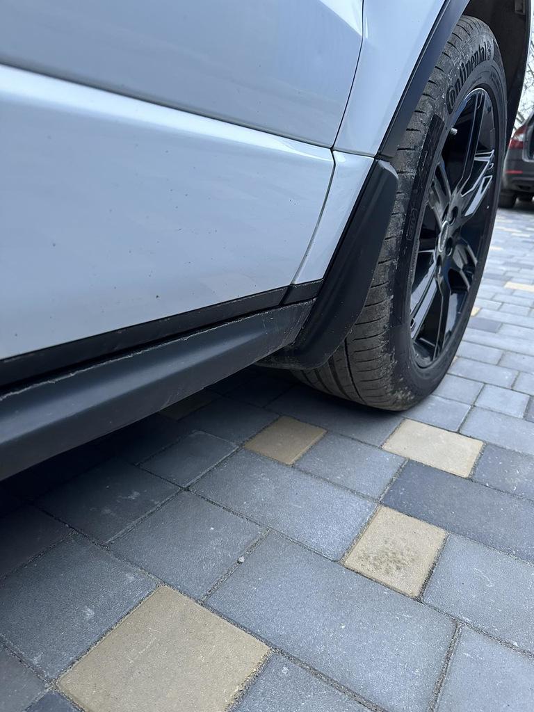 Брызговики Premium Dynamic Dongmart для Range Rover Evoque 2012-2018 гг. резинопластик Черный - фото 4 Брызговики Premium Dynamic Dongmart для Range Rover Evoque 2012-2018 гг. резинопластик Черный - фото 4