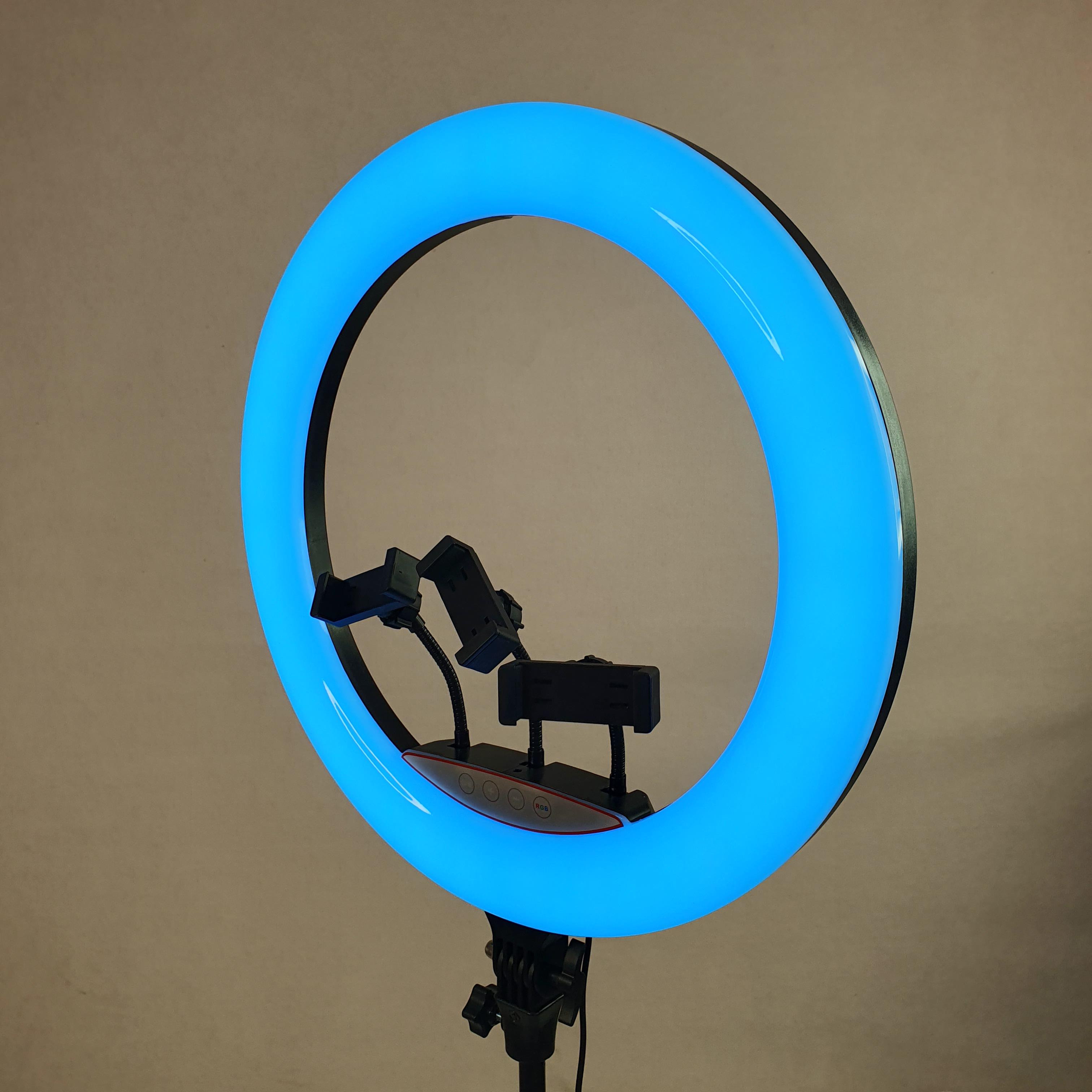 Лампа кільцева Soft Ring Light RGB LED для селфі з тримачем на 3 телефони зі штативом 45 см (MJ-45T) - фото 7