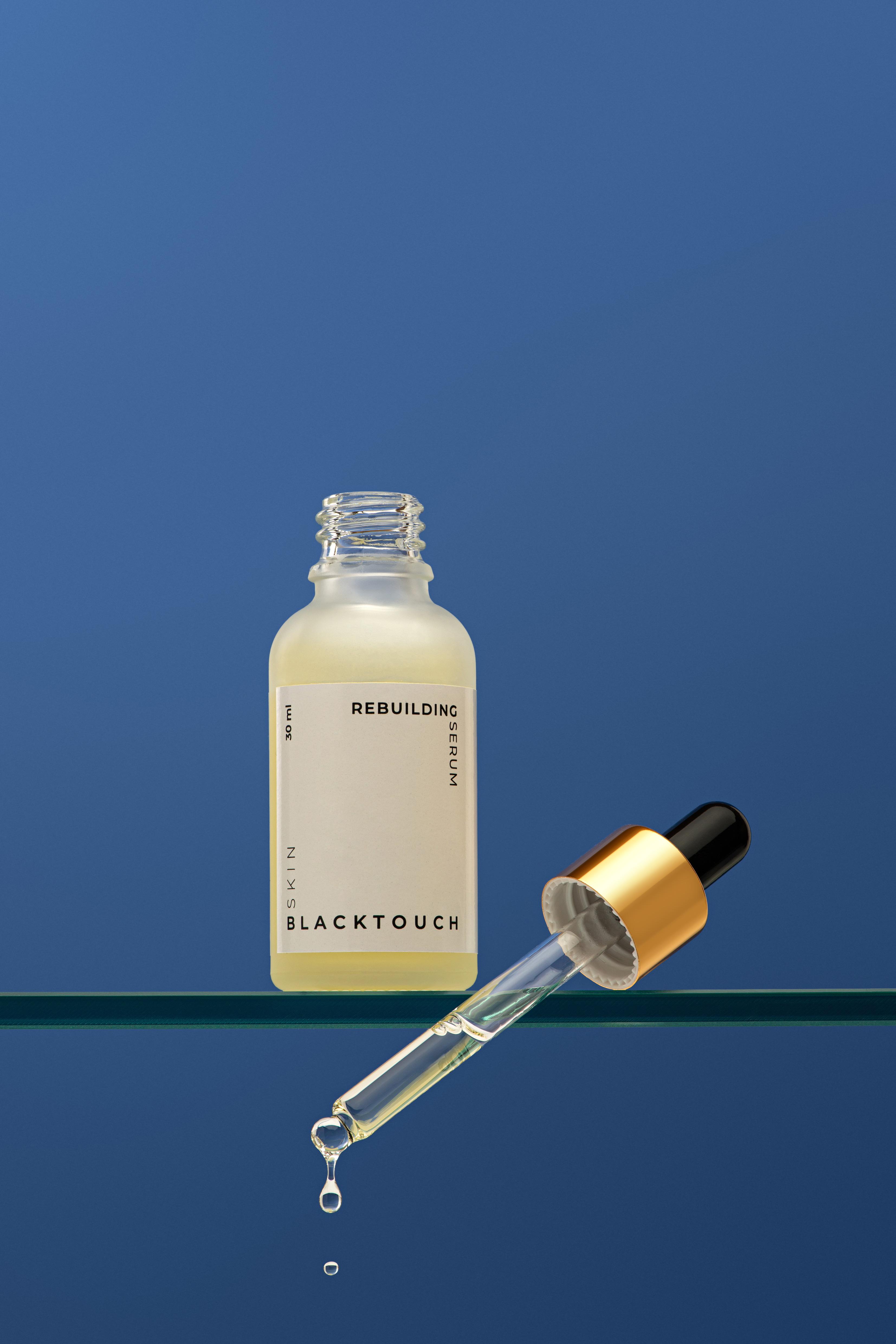 Сыворотка для лица BlackTouch Rebuilding serum with retinol 30 мл - фото 3