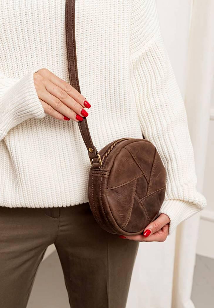 Женская сумка кожаная круглая Бон-Бон Темно-коричневый (A-026250)