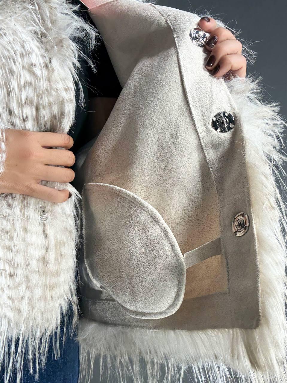 Шуба женская Fancy Matinee 111 искусственный мех перо короткая L Бежевый (4839) - фото 2 Шуба женская Fancy Matinee 111 искусственный мех перо короткая L Бежевый (4839) - фото 2