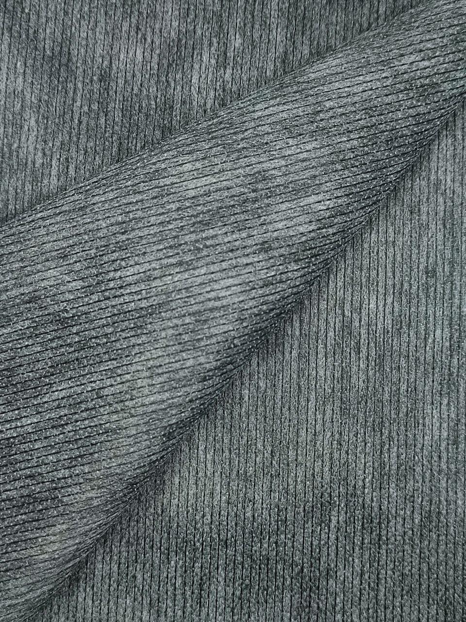 Флизелин нитепрошивной с долевой строчкой Серый