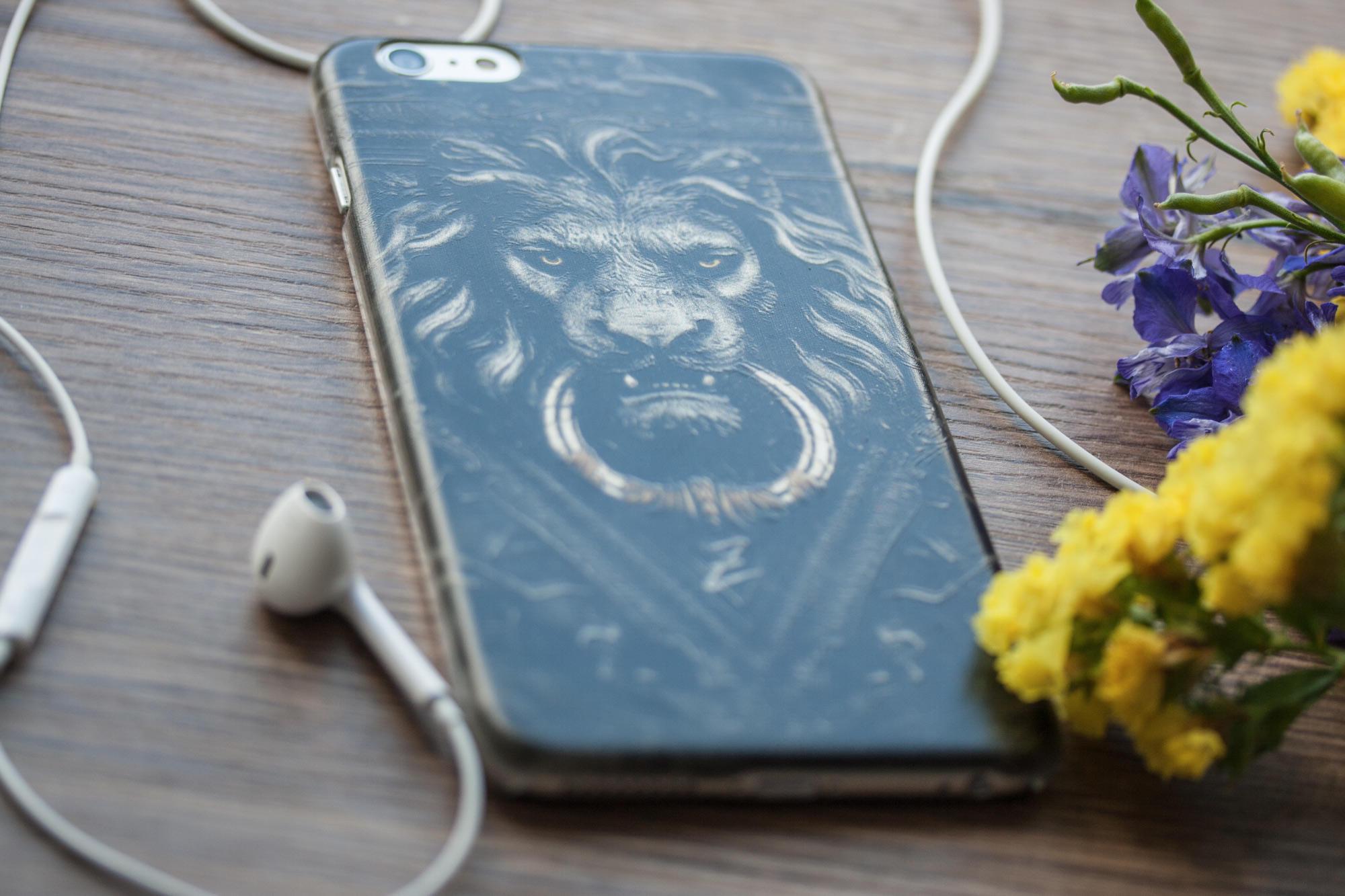 Силиконовый чехол Zorrov для Apple iPhone XS - Iron lion (11210040206052045) - фото 4