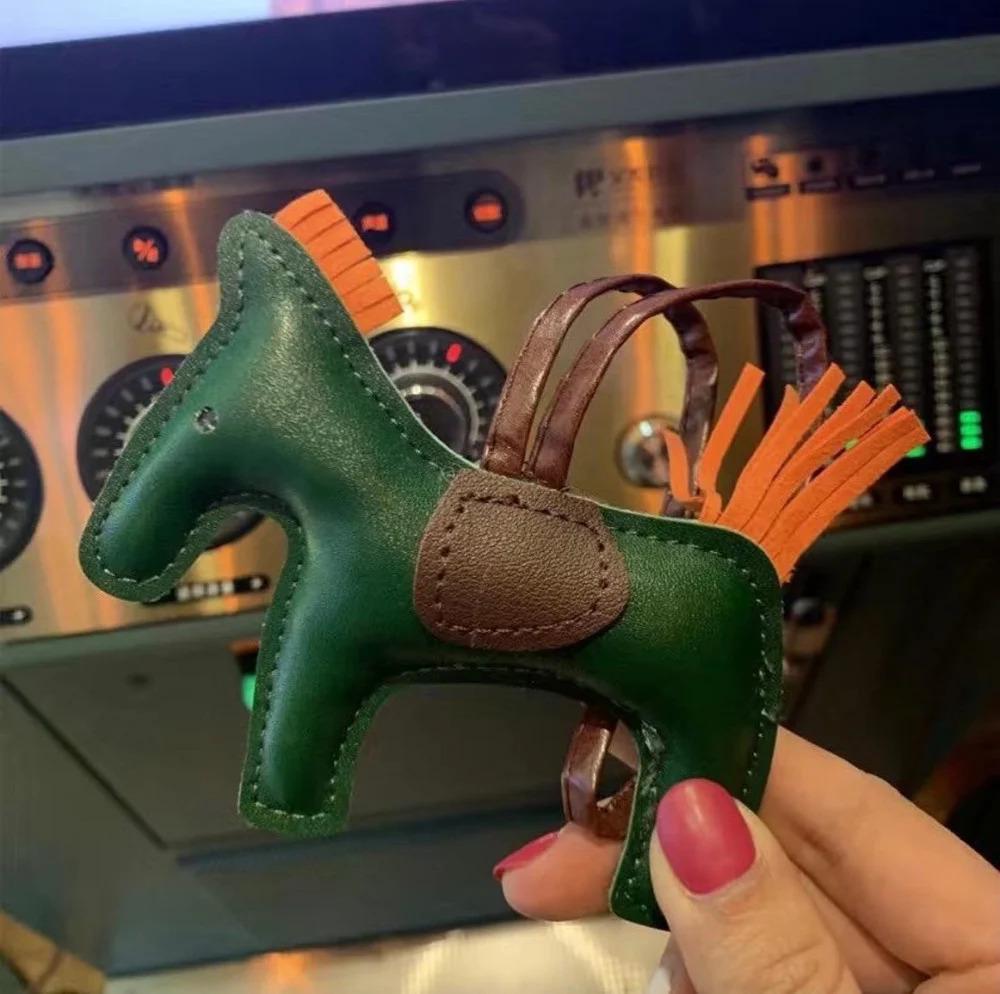 Брелок-підвіска в стилі Hermes Поні на сумку/рюкзак в авто - фото 2