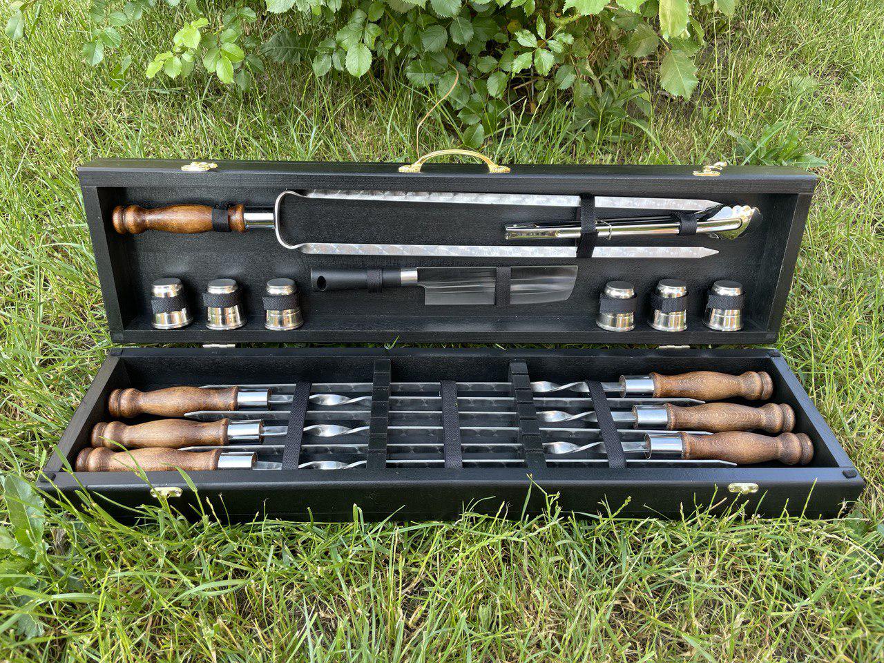 Набор шампуров в кейсе Grill Box 8 S