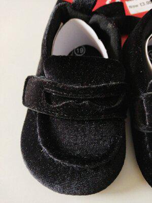 Пінетки дитячі велюр Pepco з метеликом р. 19 - фото 3