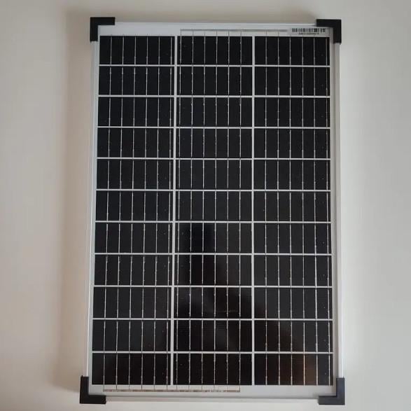 Солнечная батарея монокристаллическая Axioma Energy AX-30M 30 Вт - фото 1 Солнечная батарея монокристаллическая Axioma Energy AX-30M 30 Вт - фото 1