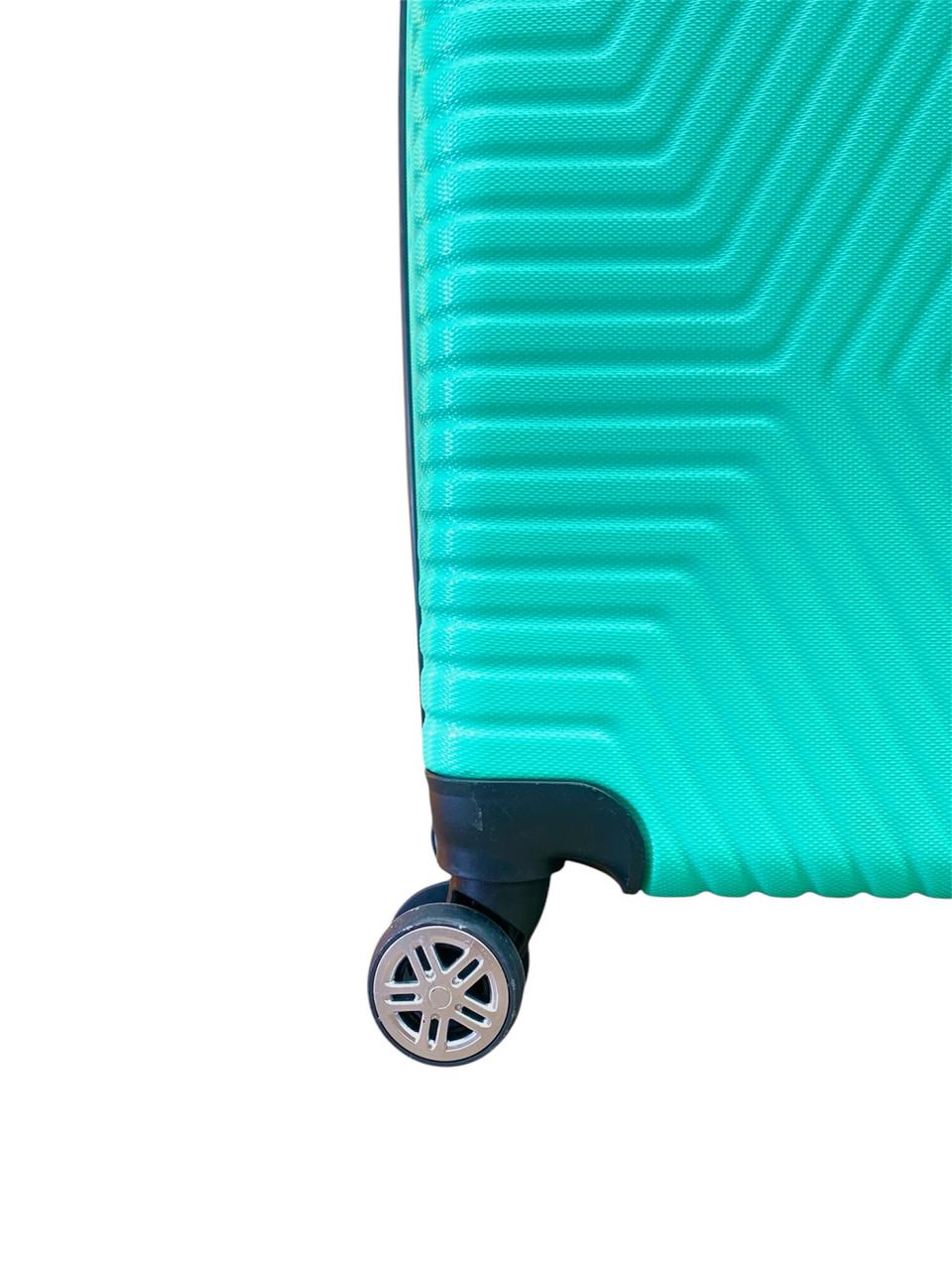 Валіза Polo ПК011-S полікарбонат на 4-х подвійних колесах маленька S 50 л М'ятний - фото 2