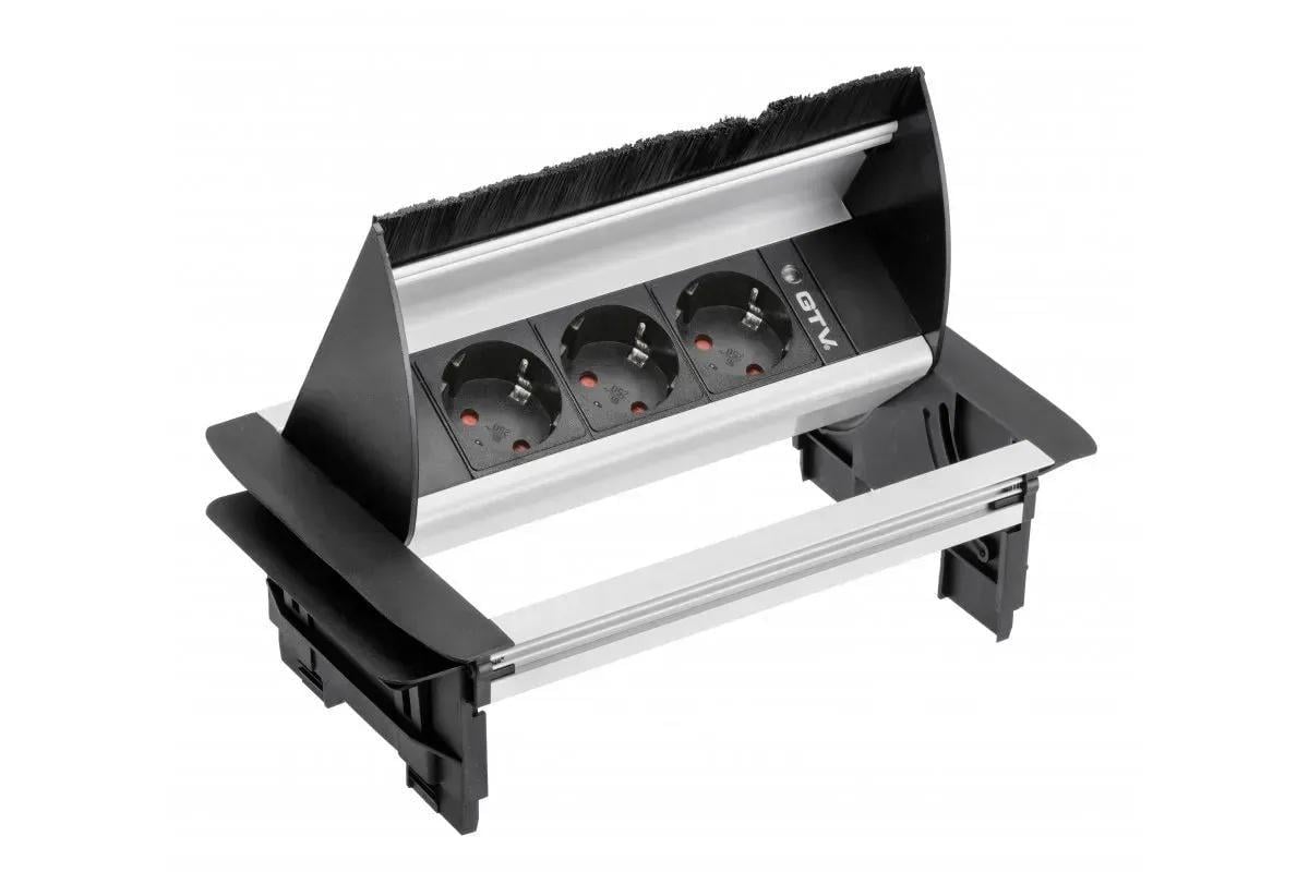 Подовжувач настільний GTV 3хSchuko зі щіткою кабель з вилкою 1,5 м 230V AC 16A 3600W (27849034)