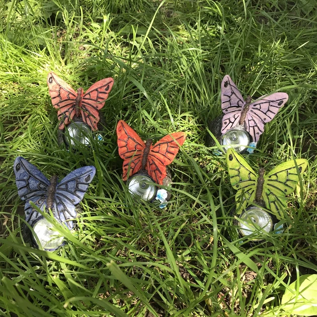 Садовый светильник Lemanso на солнечной батарее 6500К с выключателем красная Бабочка IP44 (CAB124) - фото 5 Садовый светильник Lemanso на солнечной батарее 6500К с выключателем красная Бабочка IP44 (CAB124) - фото 5