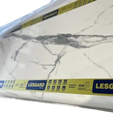 Подоконник Lesgard Elesgo ПВХ 100 мм Светлый-мрамор (757029)