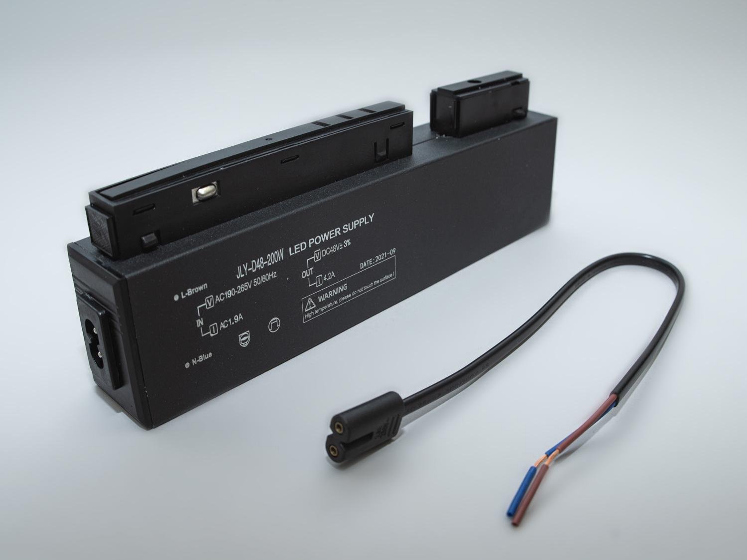 Блок питания для магнитной трековой системы 200 Вт 35 серия (QY-CX35-200W-BK)