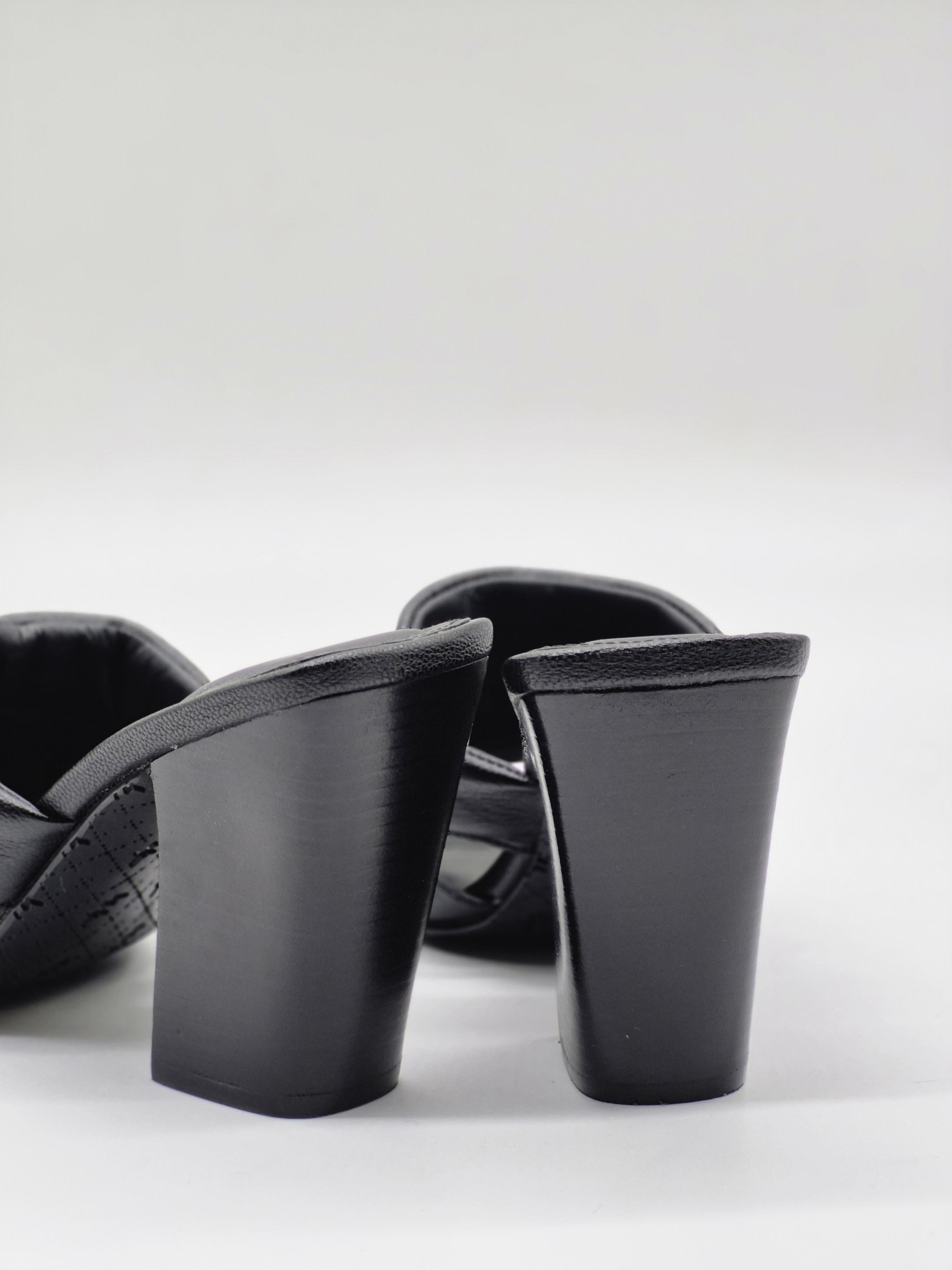 Шльопанці жіночі What For KAGA р. 37 Black - фото 4