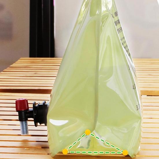 Канистра-пакет для воды сложная производная с краном 8 л Хаки (128571) - фото 2 Канистра-пакет для воды сложная производная с краном 8 л Хаки (128571) - фото 2