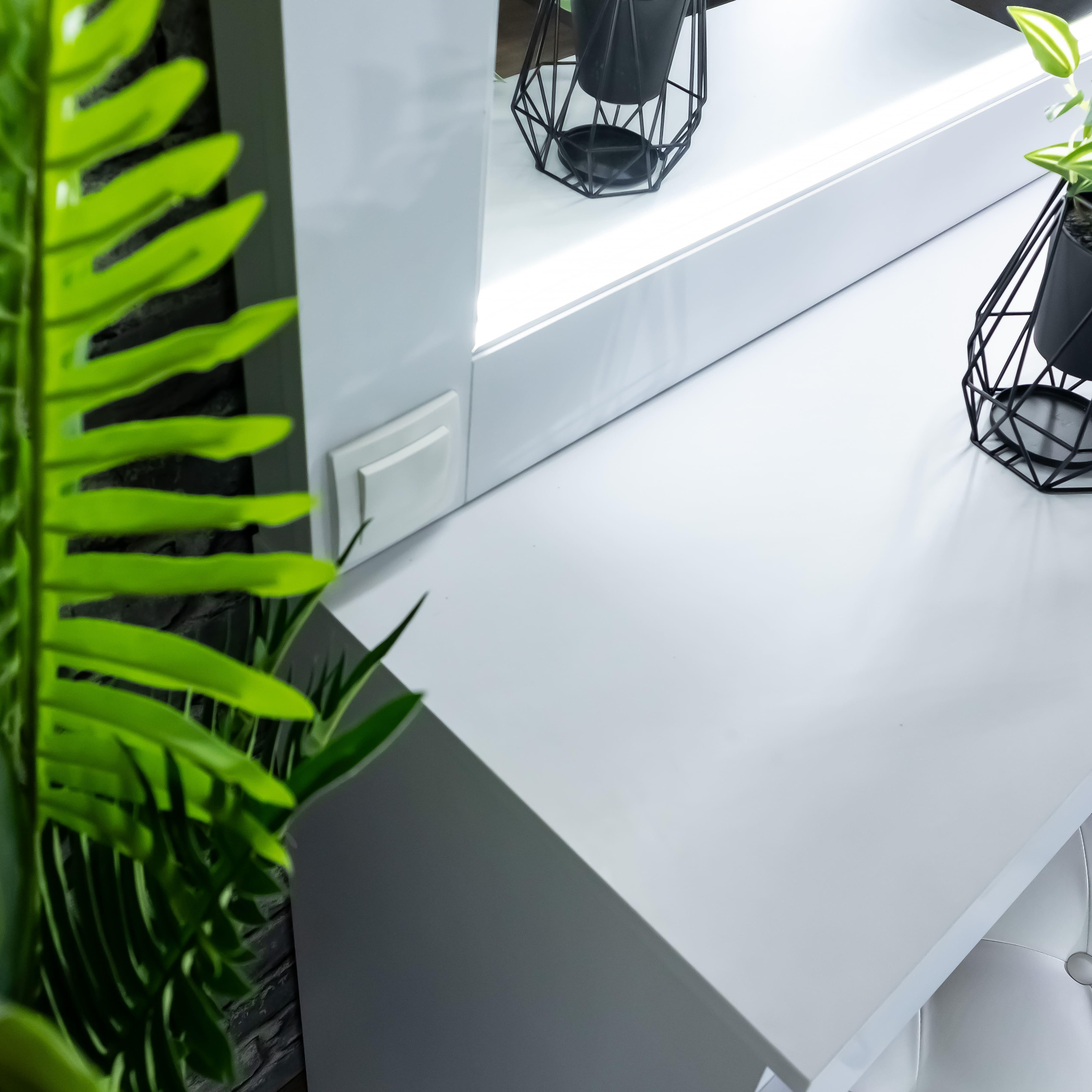 Стіл макіяжний з підсвіткою та шухлядками 160х100х40 см Білий (03/02) - фото 2 Стіл макіяжний з підсвіткою та шухлядками 160х100х40 см Білий (03/02) - фото 2