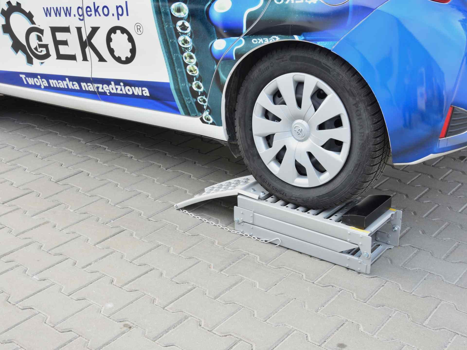 Рампи складні Geko G02047 до 2200 кг 2 шт. (23856905) - фото 6