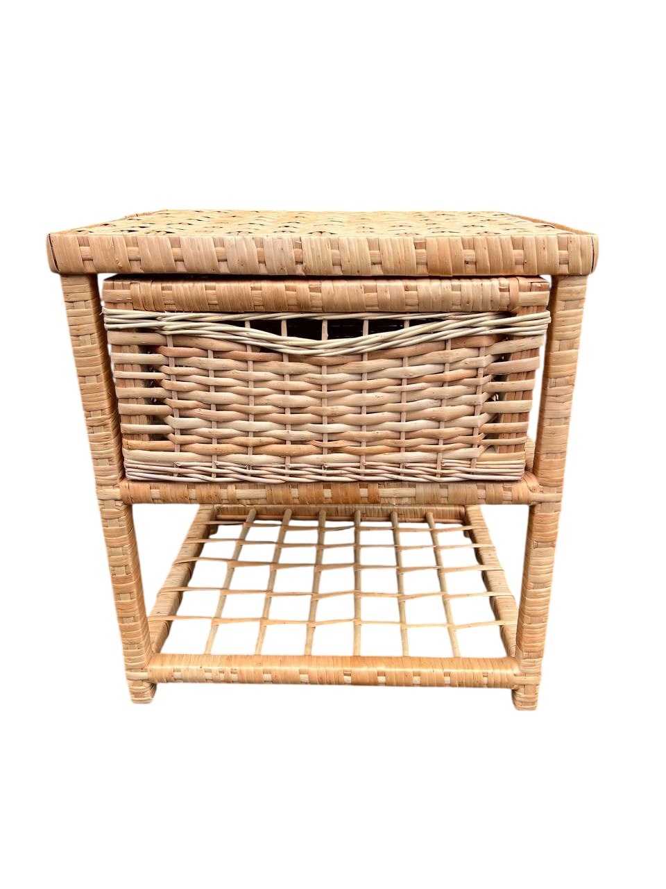 Комод плетеный из лозы 45х40х50 см Комод плетеный из лозы 45х40х50 см