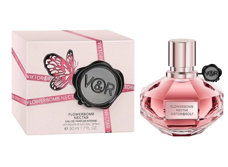 Парфюмированная вода для женщин Viktor & Rolf Flowerbomb 50 мл (5708)