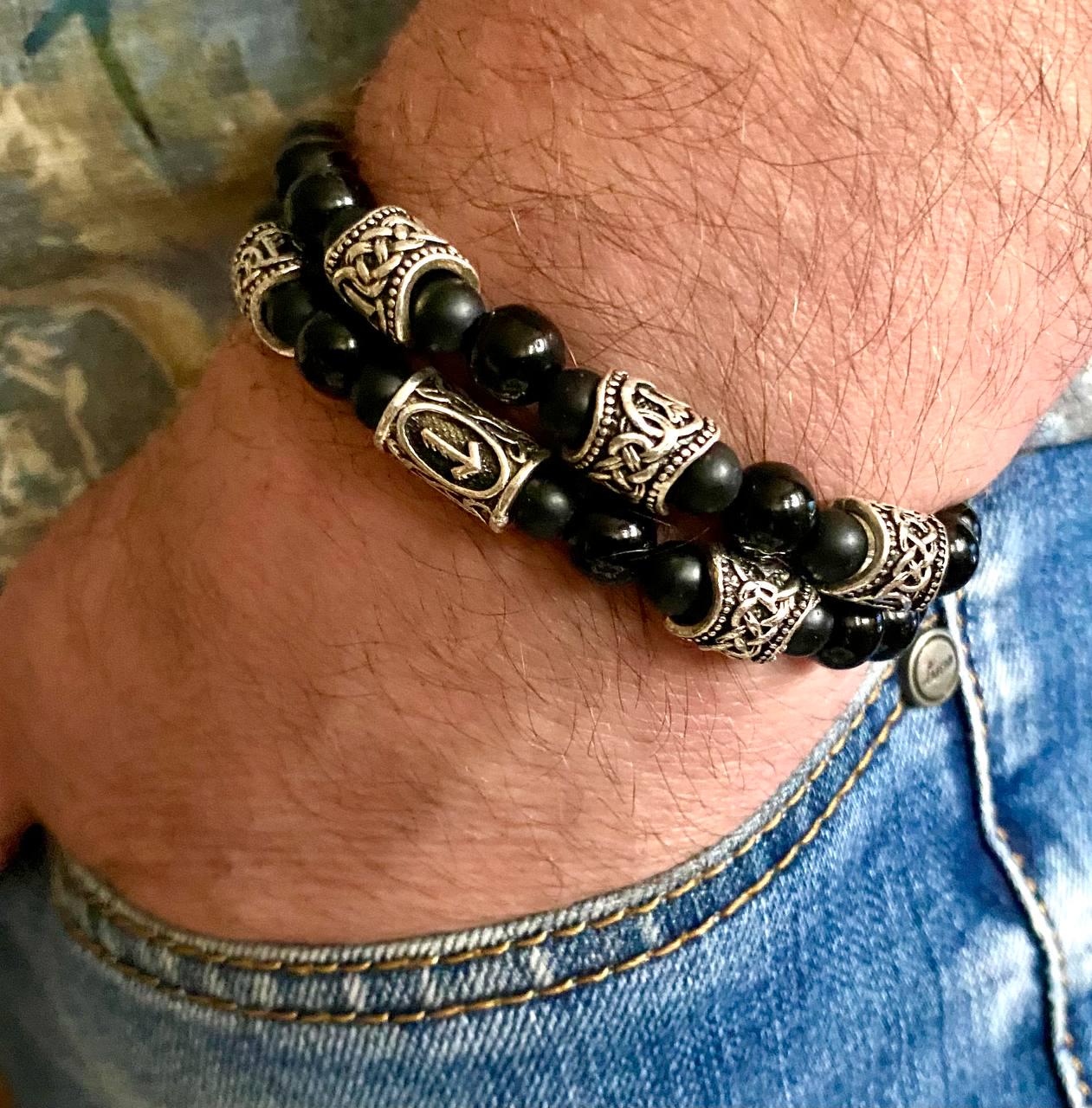 Браслет LITAURS из натуральных камней черный агат и металлическими вставками рунами М 15-17 см (250201) - фото 2 Браслет LITAURS из натуральных камней черный агат и металлическими вставками рунами М 15-17 см (250201) - фото 2