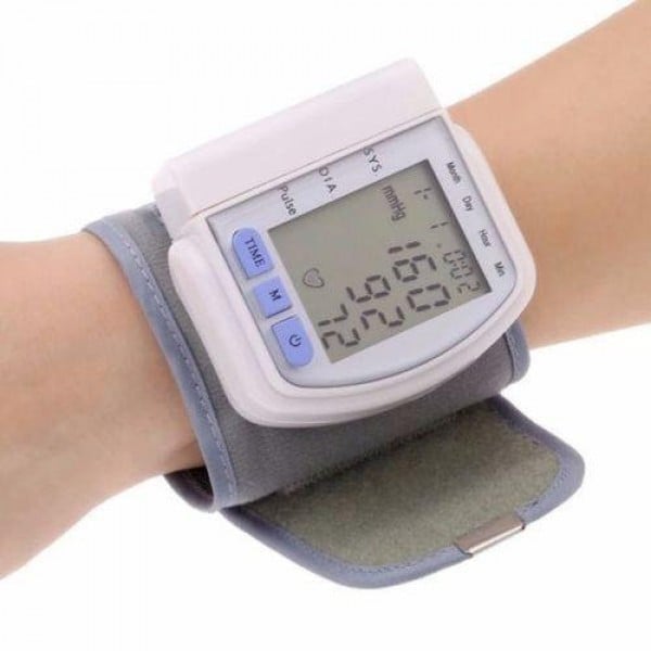 Тонометр Automatic Blood Pressure Monitort на запястье - фото 3