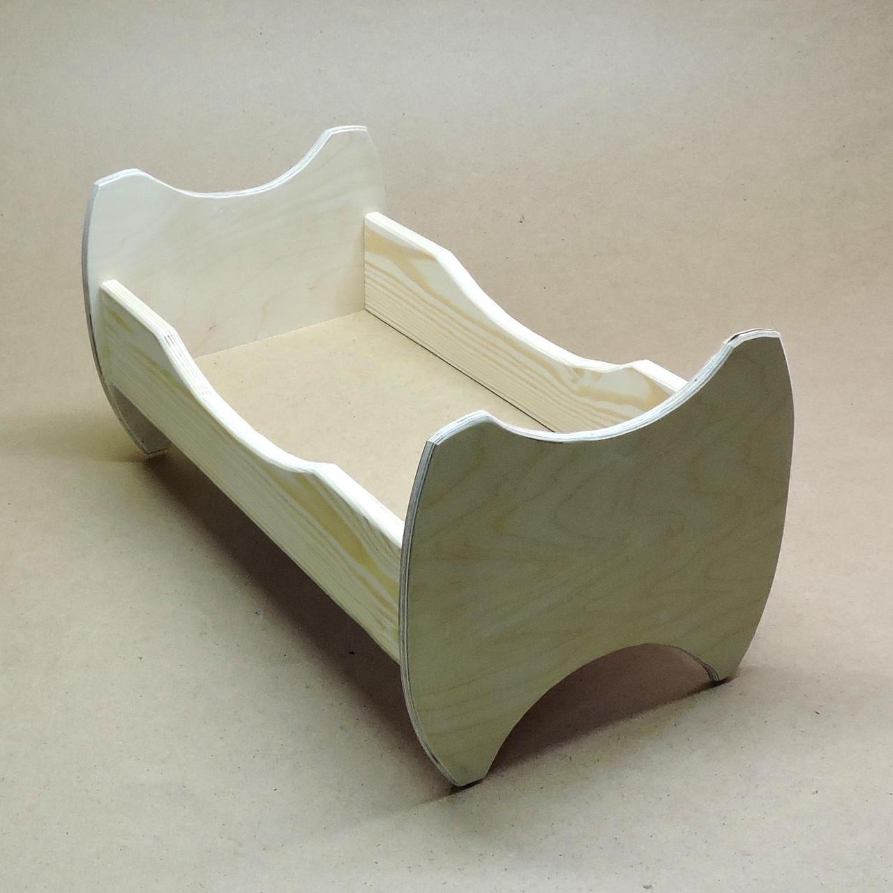 Кровать для кукол из дерева Жасмин Бланже (КРТ-000701) - фото 5 Кровать для кукол из дерева Жасмин Бланже (КРТ-000701) - фото 5