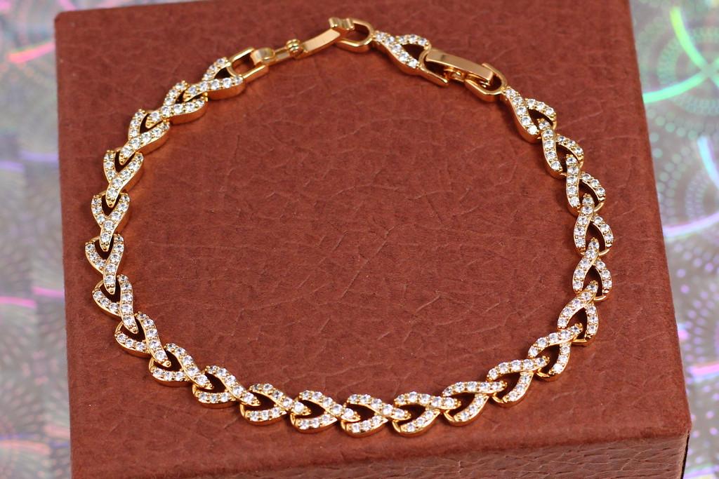 Браслет Xuping Jewelry петелька из фианитов 17,5 см 6 мм.