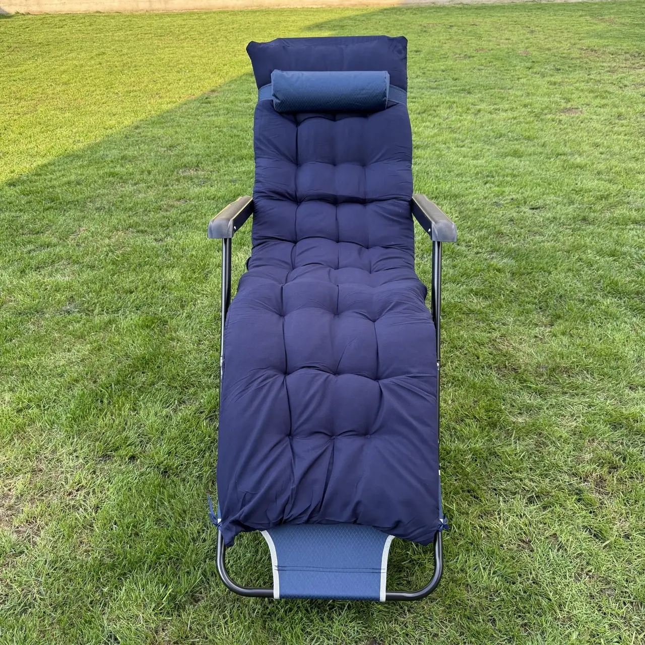 Шезлонг садовый тканевый с матрасом Garden Черно-синий - фото 2 Шезлонг садовый тканевый с матрасом Garden Черно-синий - фото 2