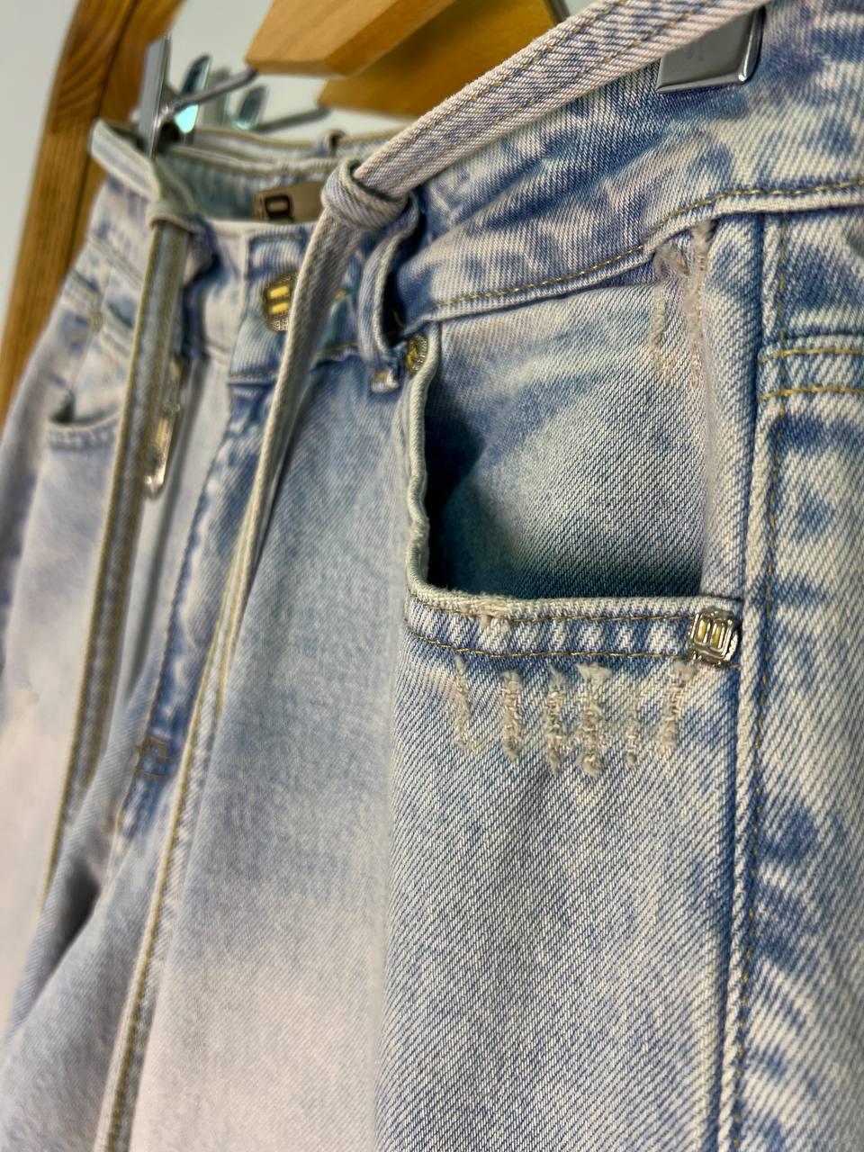 Джинси жіночі I8 52406 широкі Baggy банани з поясом мотузкою р. 30 Блакитний (3355) - фото 6 Джинси жіночі I8 52406 широкі Baggy банани з поясом мотузкою р. 30 Блакитний (3355) - фото 6