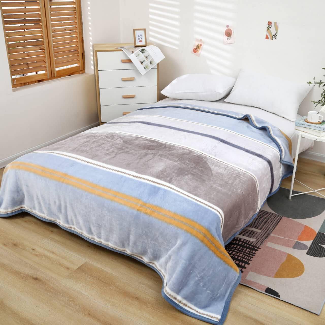 Плед-покрывало Mallory Home Велюр 150х200 см Разноцветный (7047-1) Плед-покрывало Mallory Home Велюр 150х200 см Разноцветный (7047-1)