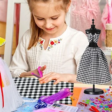 Детская игра Q00409 Юный дизайнер Девочка легко создаст собственную коллекцию платьев развивая эстетический вкус - фото 6 Детская игра Q00409 Юный дизайнер Девочка легко создаст собственную коллекцию платьев развивая эстетический вкус - фото 6