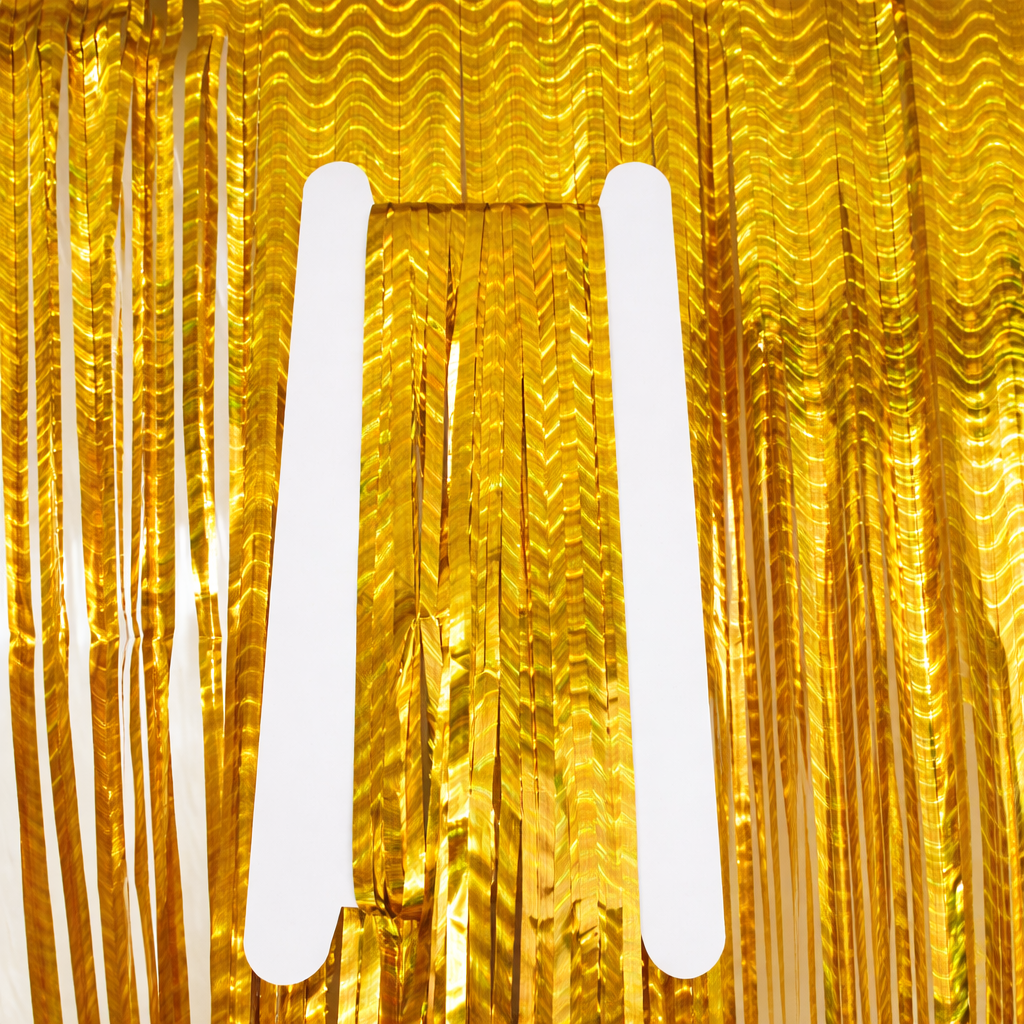 Дощик для фотозони з блискучою голограмою 2x1 м Золотистий (1212556439)