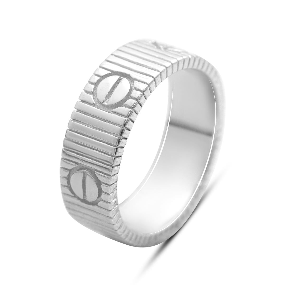 Кольцо серебрянное LoveR с гладкой формой в виде винтов без вставок р. 17,5