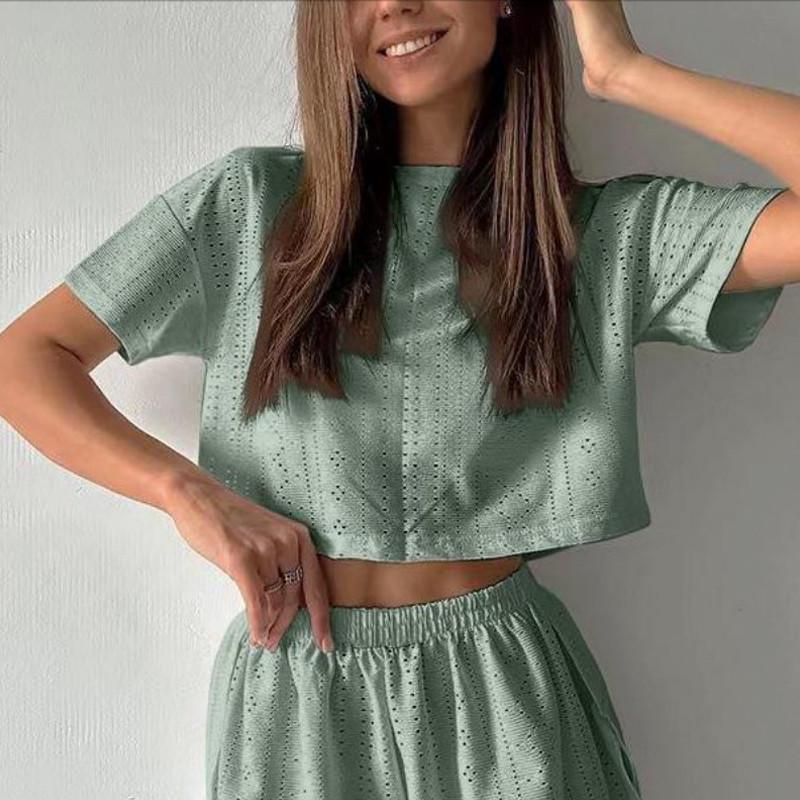 Піжама-комплект жіноча Lesko SM24107A футболка та шорти S Green (28525264) - фото 3 Піжама-комплект жіноча Lesko SM24107A футболка та шорти S Green (28525264) - фото 3