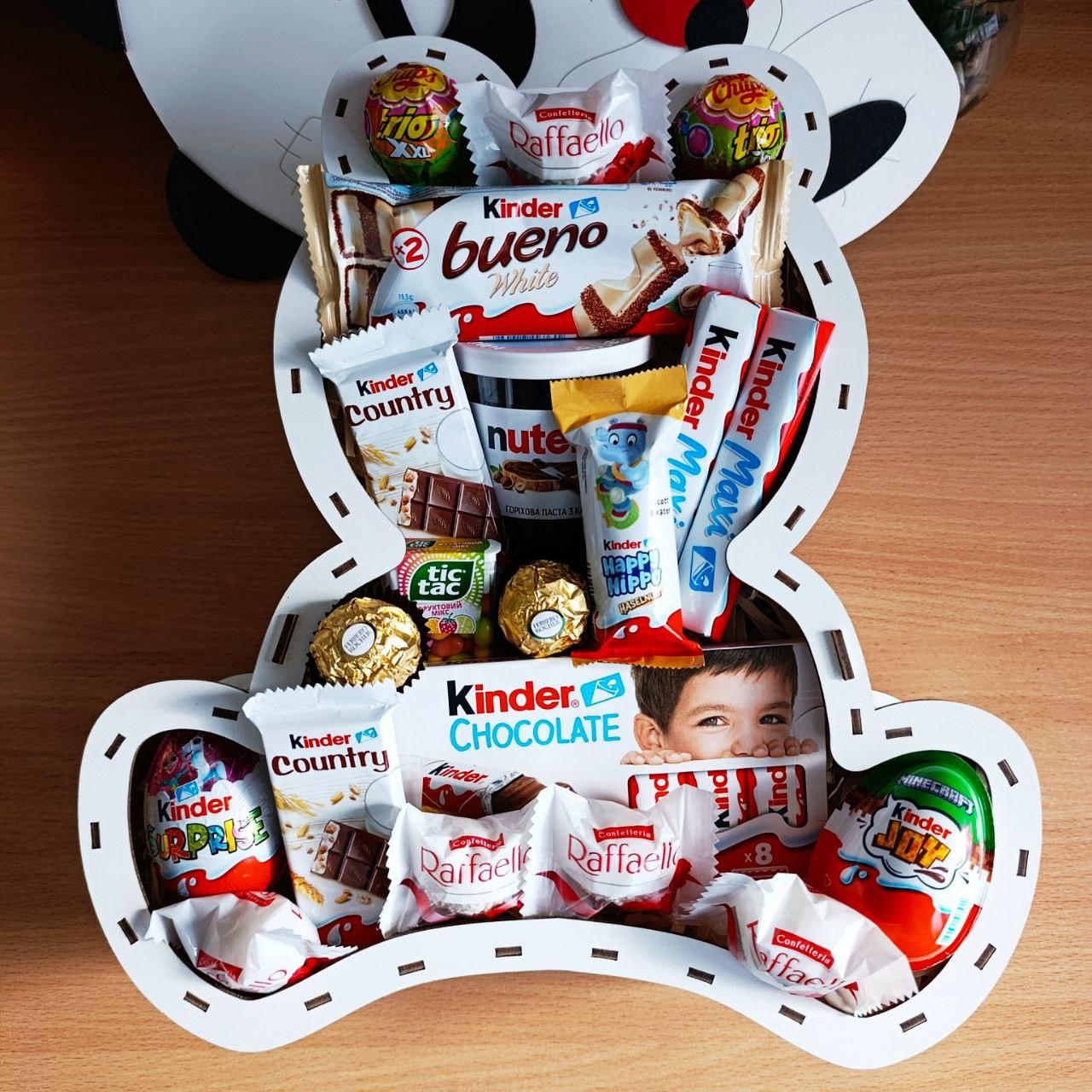 Подарочный бокс Мишка со сладостями 34х31х9 см (ar411-1)