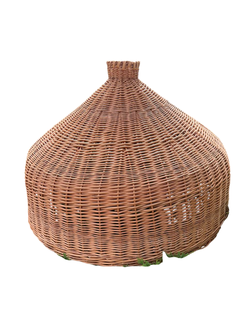 Люстра плетеная из лозы Сімейний Затишок конусообразной формы Люстра плетеная из лозы Сімейний Затишок конусообразной формы