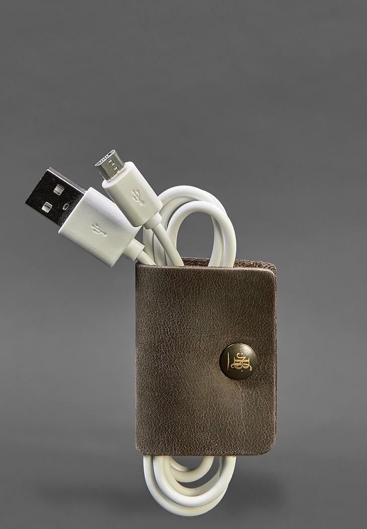 Держатель кожаный для наушников и проводов 2.0 Темно-коричневый (A-031928) - фото 6 Держатель кожаный для наушников и проводов 2.0 Темно-коричневый (A-031928) - фото 6