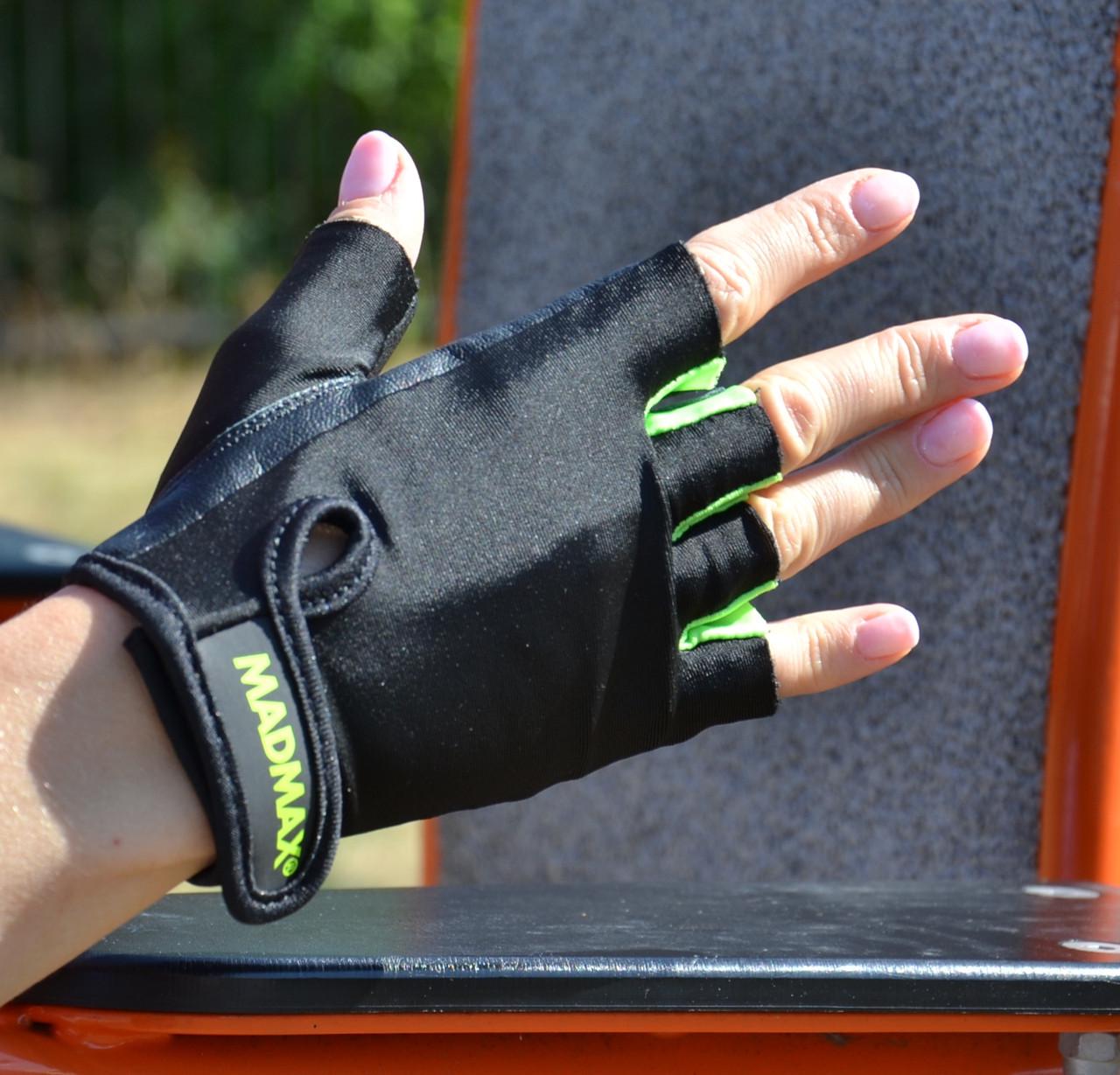 Перчатки для фитнеса MadMax MFG-251 Rainbow S Green (A-012603) - фото 3 Перчатки для фитнеса MadMax MFG-251 Rainbow S Green (A-012603) - фото 3