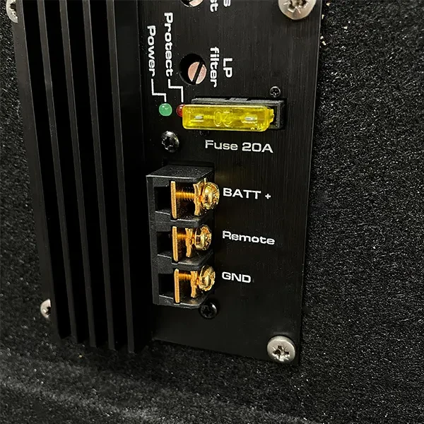 Сабвуфер автомобільний корпусний активний UAudio Icon AS 10 із вбудованим підсилювачем 300 Вт 10" (3154) - фото 5