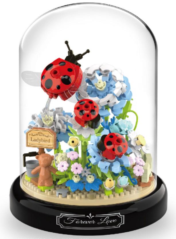 Конструктор Sunshine in flowers серия Flower Beetles Солнышки на цветах под куполом 596 деталей (2104619329) Конструктор Sunshine in flowers серия Flower Beetles Солнышки на цветах под куполом 596 деталей (2104619329)