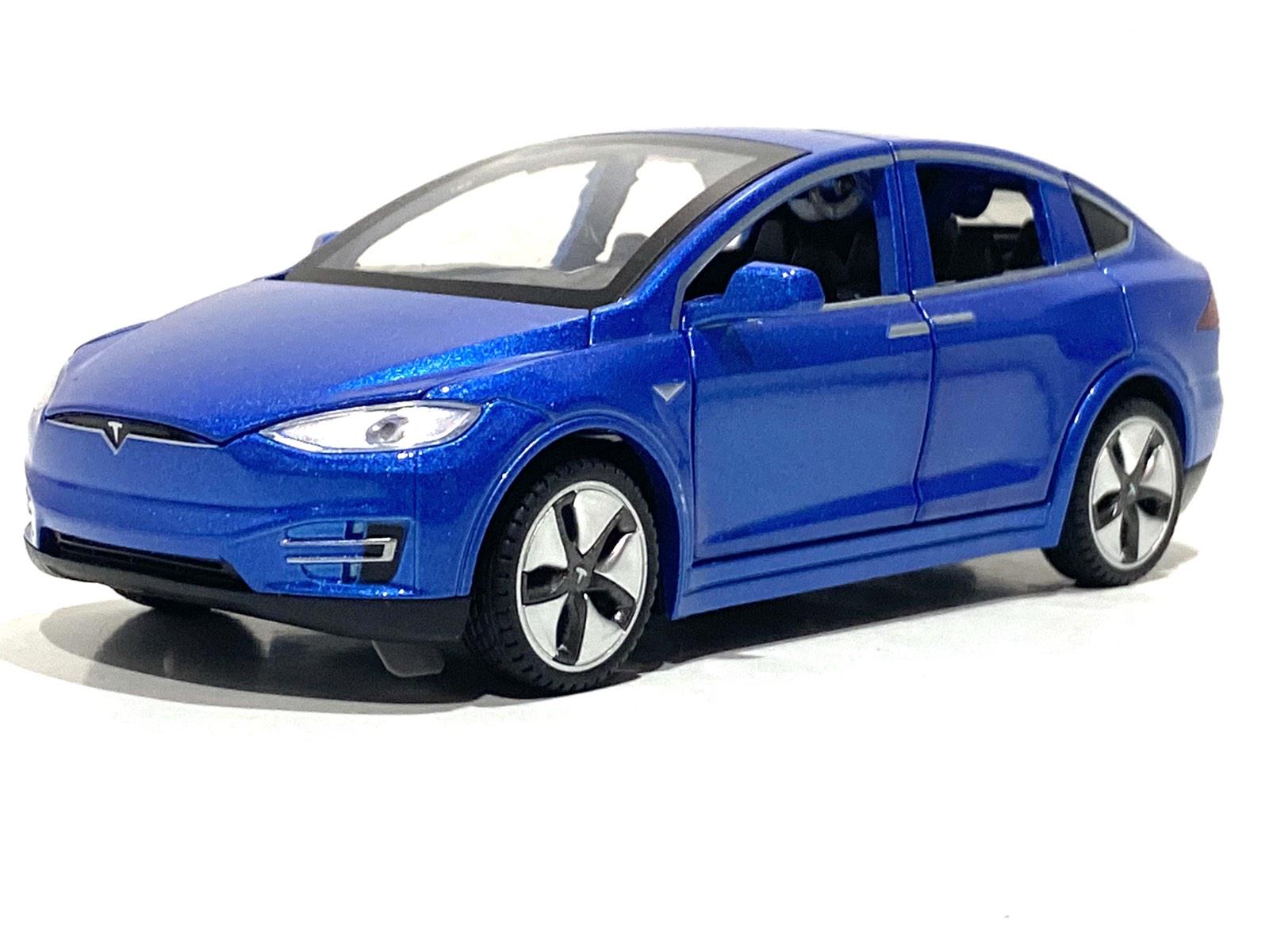 Машинка металлическая TK Union Group AutoExpert Tesla Model X 1:32 свет/звук/двигающиеся детали Синий (42114W)
