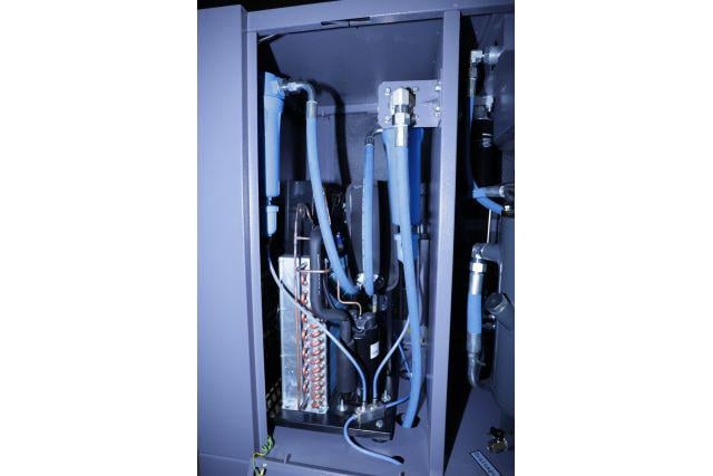 Компресор гвинтовий Mast LZN-20 COMBO inverter осушувач/ресивер 500 л - фото 6 Компресор гвинтовий Mast LZN-20 COMBO inverter осушувач/ресивер 500 л - фото 6