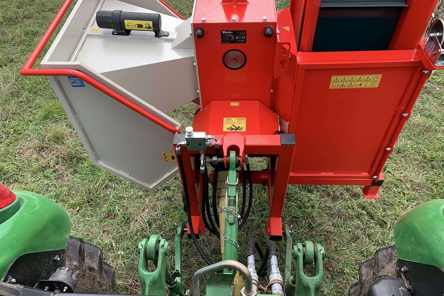 Подрібнювач гілок Arpal на шматки дров до трактора (АМ-200ТР-К) - фото 9 Подрібнювач гілок Arpal на шматки дров до трактора (АМ-200ТР-К) - фото 9