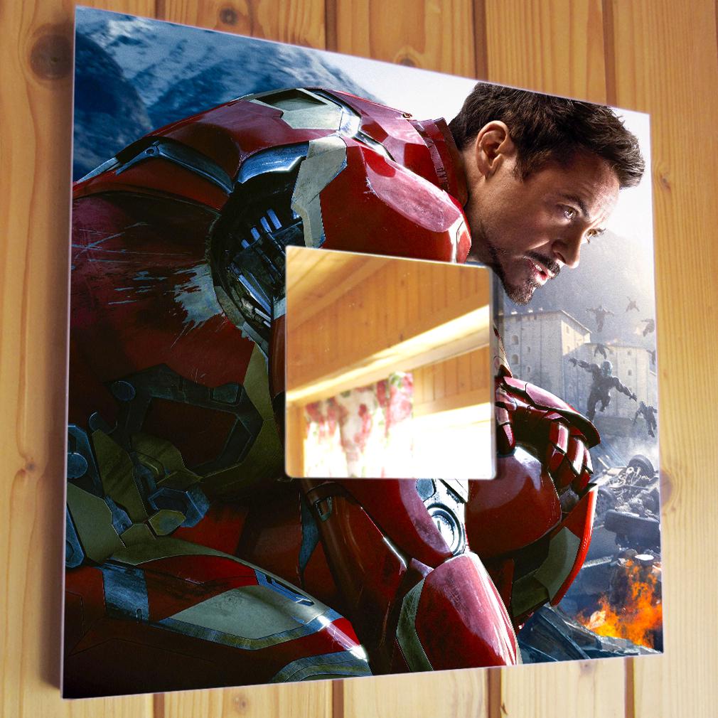 Зеркало декоративное "Iron Man" 260х260 мм (M04355)